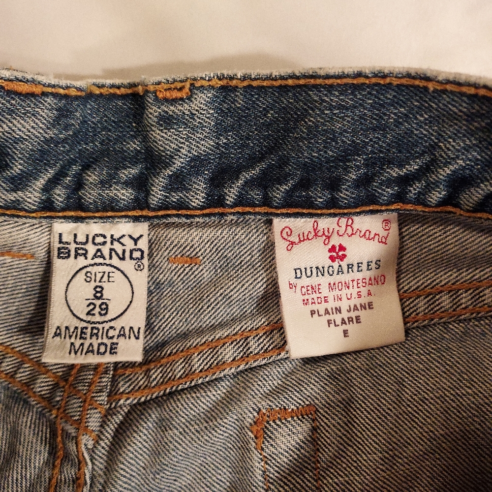 EUC Lucky Brand 100 percent cotton jeans, size 8, 29 waist American made - Picture 4 of 9